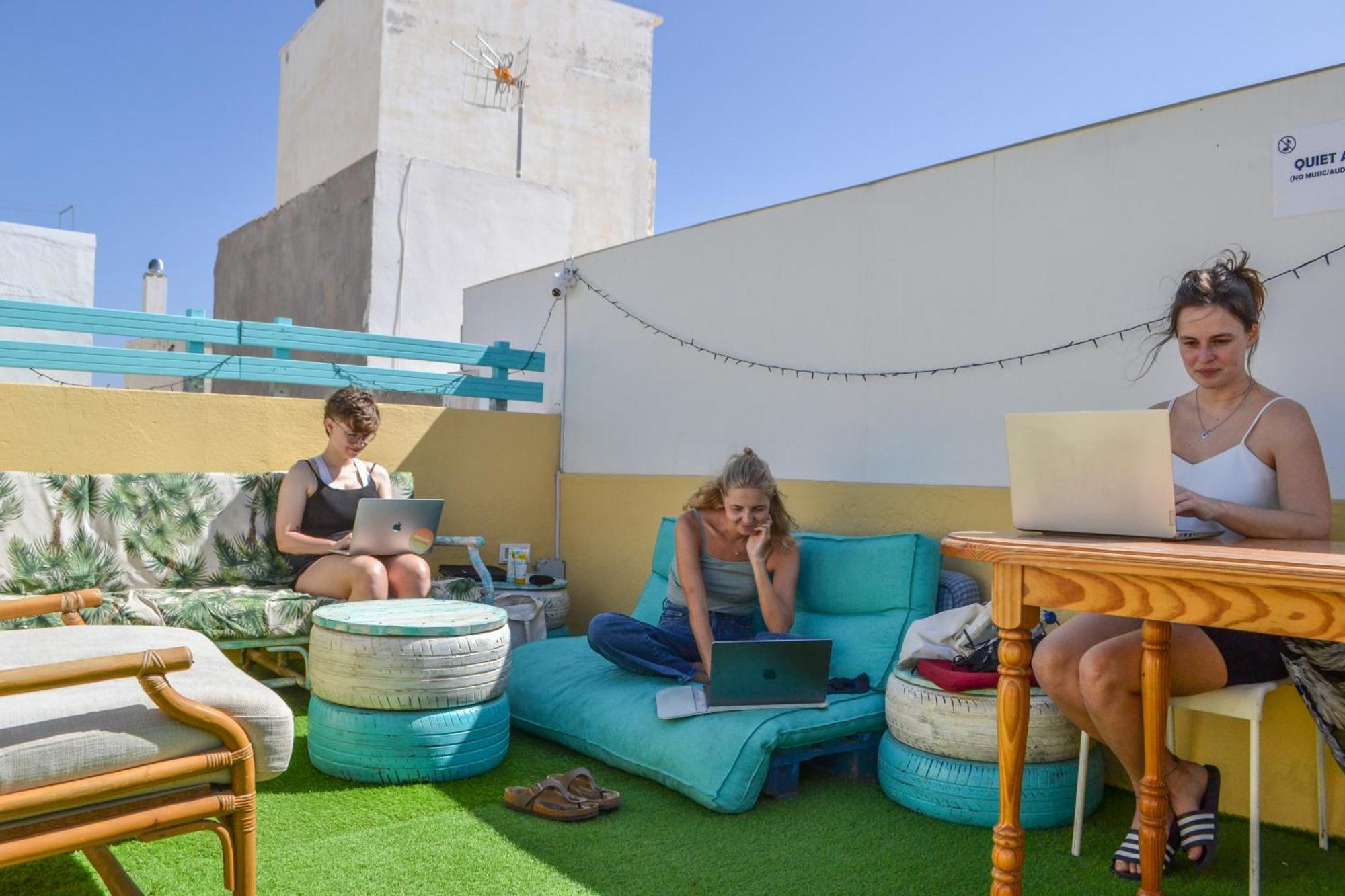 Daydream Medano Coliving Hostel El Médano Buitenkant foto